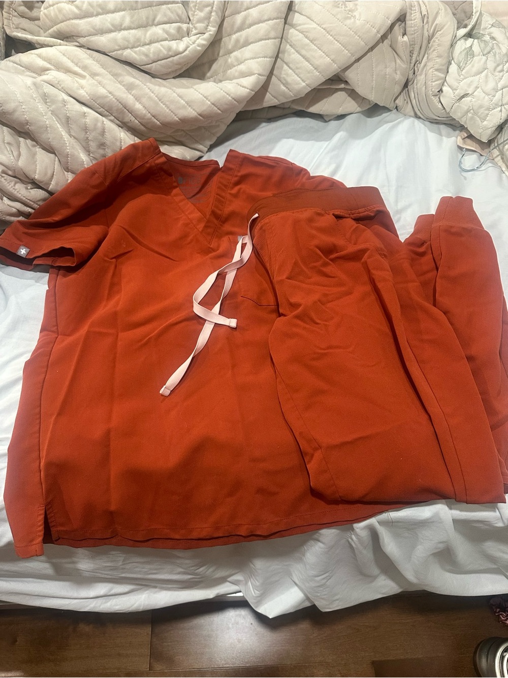Figs Women's Scrub Set in Burnt Orange